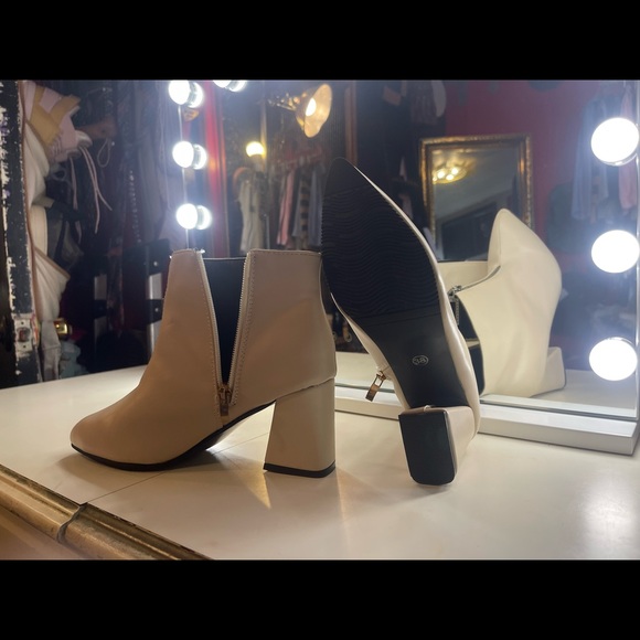 Casual booties - Picture 3 of 4